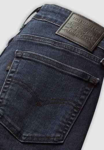 Клешеные брюки