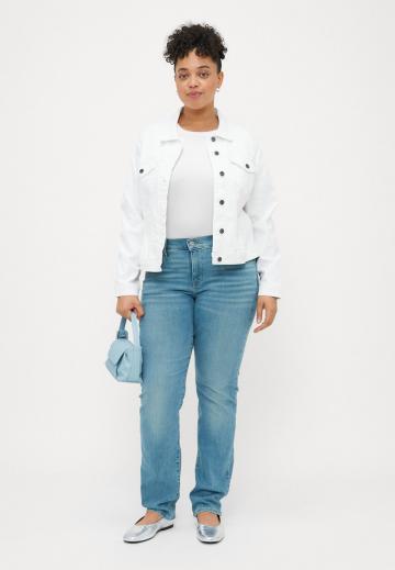 Прямые джинсы