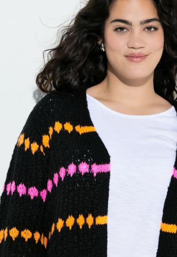 Жаккардовая вязаная кофта