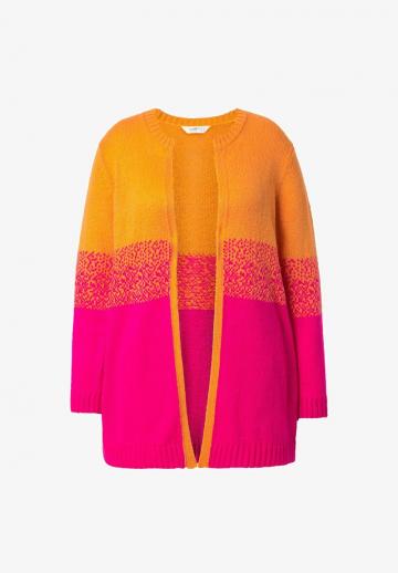 Жаккардовая вязаная кофта