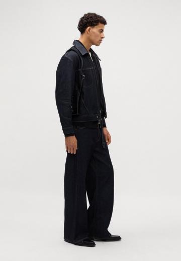 Джинсовая куртка