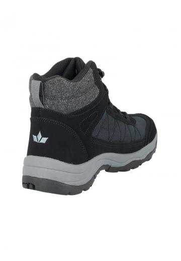 Походные ботинки