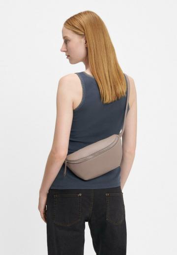 Сумка на пояс