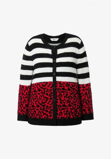 Длинный жилет