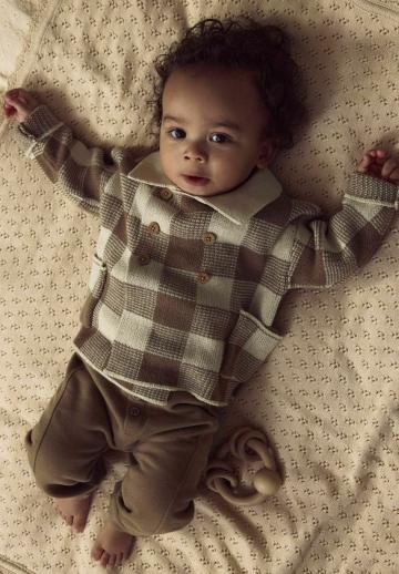 Вязаная кофта