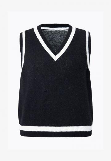 Пуловер без рукавов