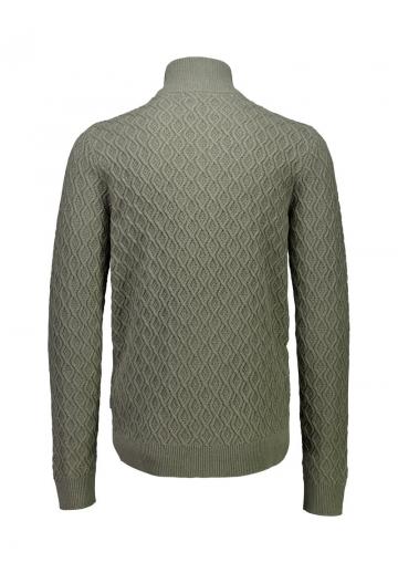 Вязаная кофта