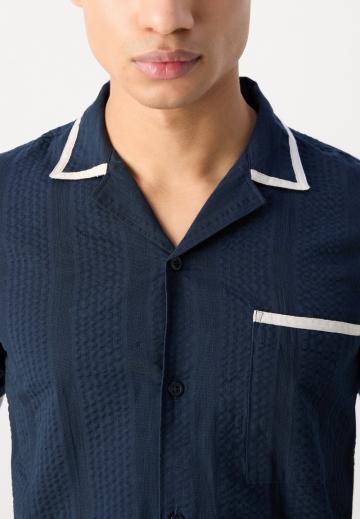 Рубашка с коротким рукавом