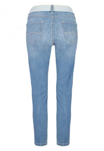 Короткие джинсы