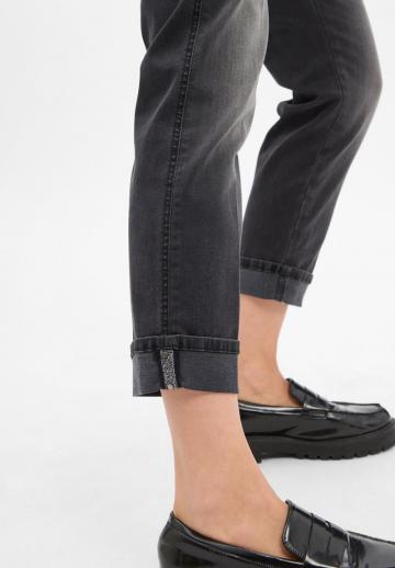 Короткие джинсы