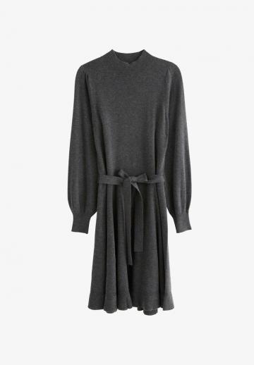 Вязаное платье