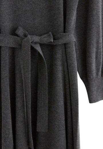 Вязаное платье