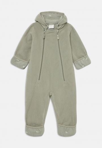 Набор одежды