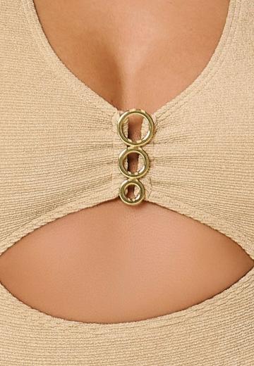 Слитный купальник