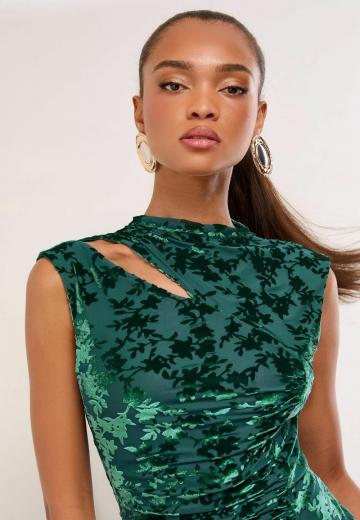 Платье футляр