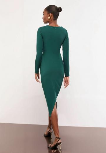 Платье футляр