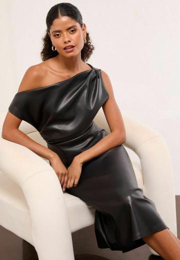 Платье футляр