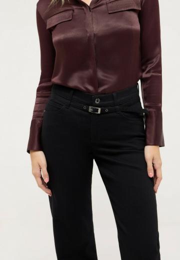 Прямые джинсы