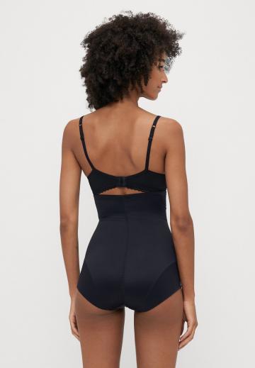 Корректирующее белье