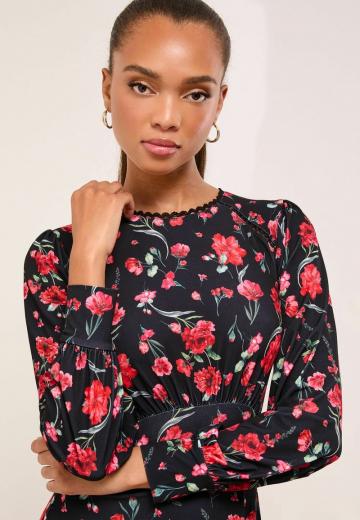 Короткое платье