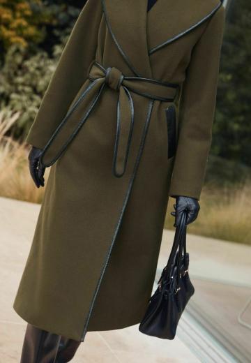 Шерстяное пальто