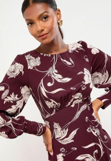 Короткое платье