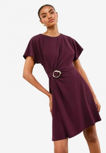 Короткое платье