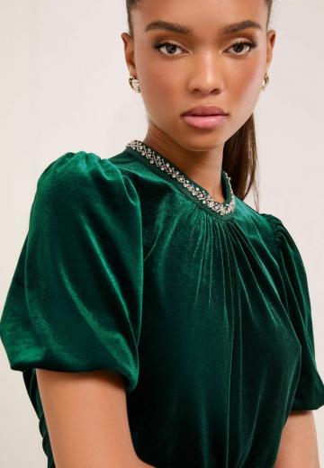 Атласная блузка