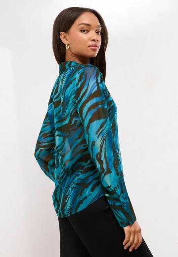 Атласная блузка