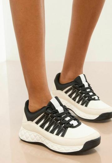 Гандбольные кроссовки