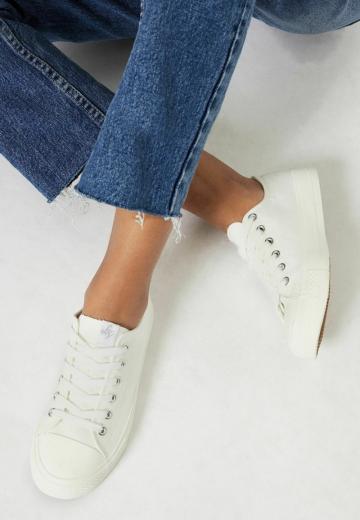 Гандбольные кроссовки