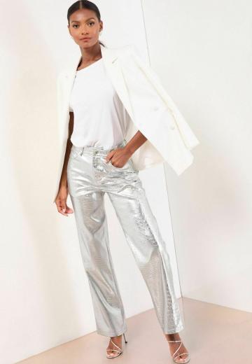 Прямые брюки