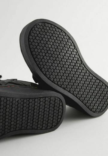 Детская обувь