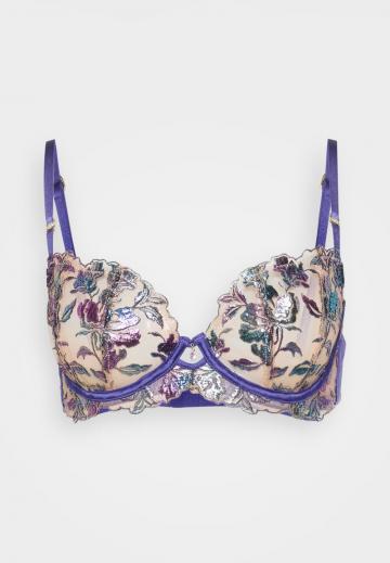 Бюстгальтер на косточках