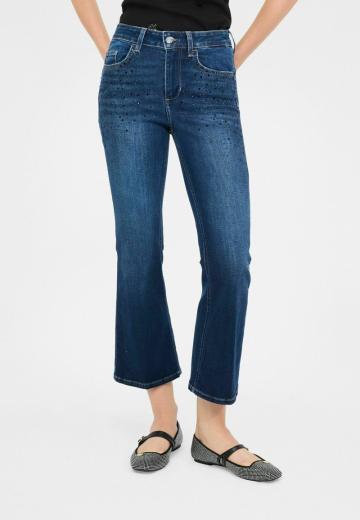 Короткие джинсы