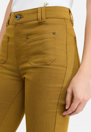 Клешеные брюки