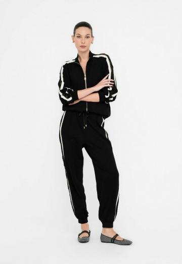 Спортивные штаны