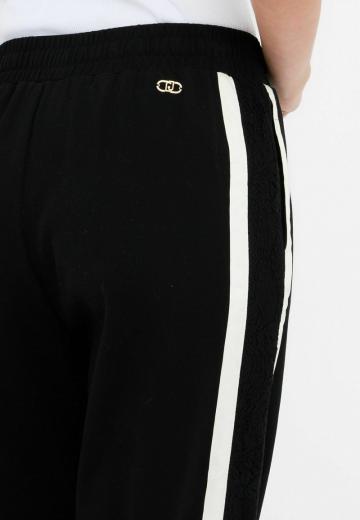 Спортивные штаны