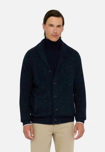 Вязаная кофта