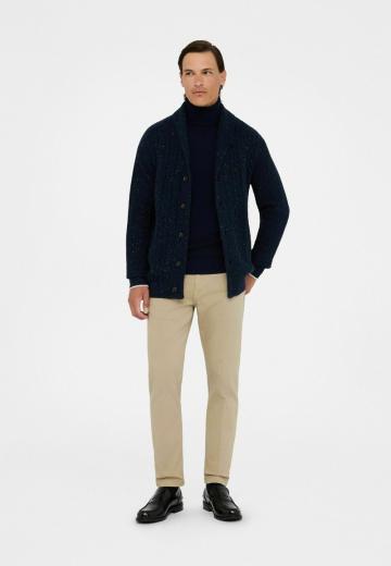 Вязаная кофта