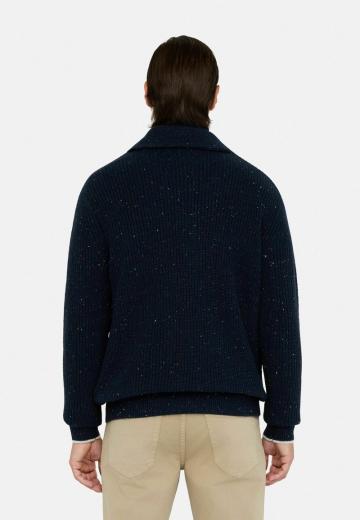 Вязаная кофта