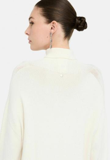 Вязаное платье