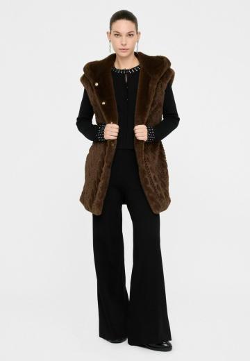 Пуховой жилет