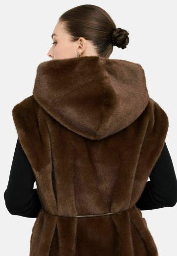 Пуховой жилет