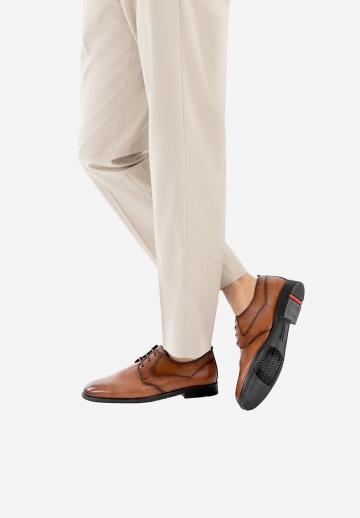 Ботинки на шнуровке