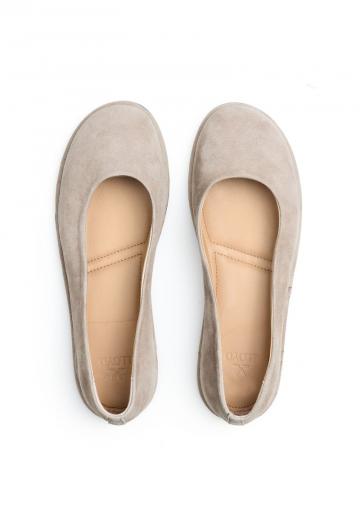 Гандбольные кроссовки