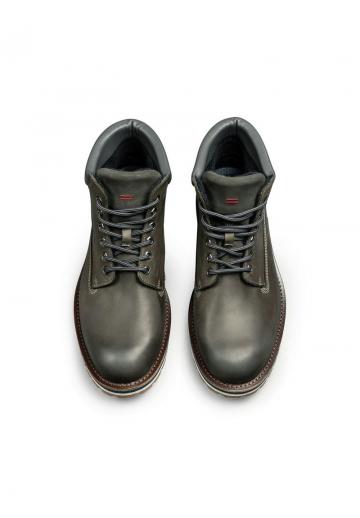 Зимние ботинки