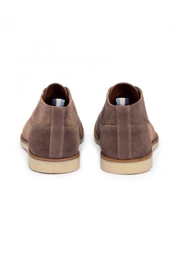 Ботинки на шнуровке