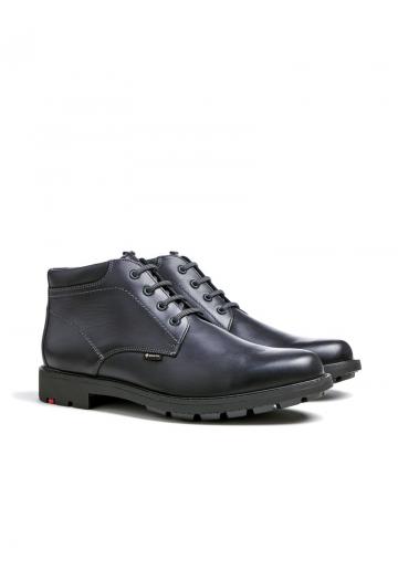 Ботинки на шнуровке