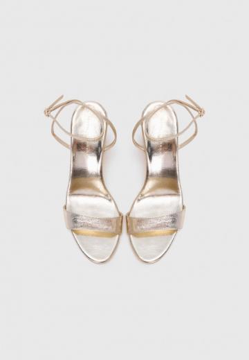 Гандбольные кроссовки